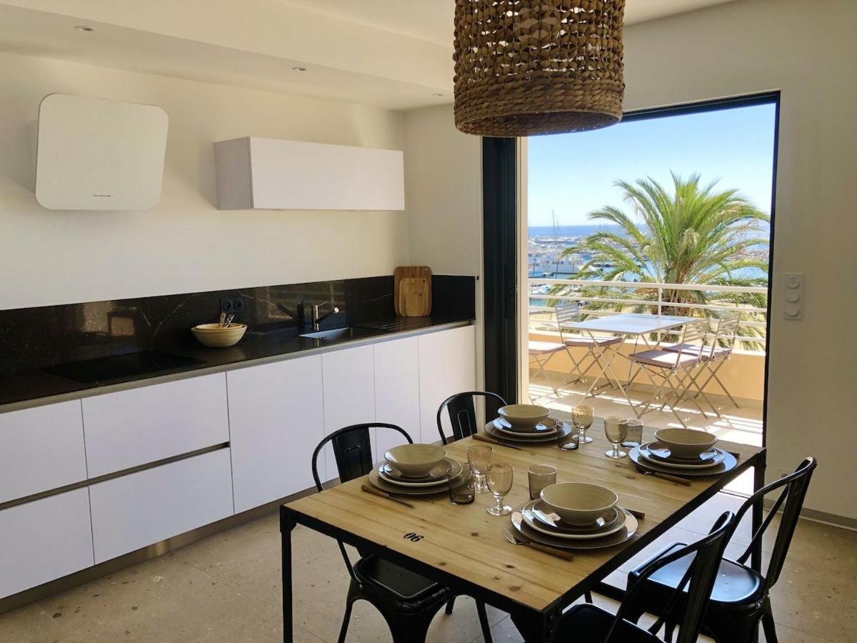 Appartement T3 Lumineux Traversant Totalement Neuf En Face De La Plage Front De Mer Vue Sur Les Iles Vue Mer Panoramique Assuree Residence De La Plage Centre Ville Du Lavandou 3Eme Etage Avec Ascenseur Appartement T3 Le Lavandou Exterior foto